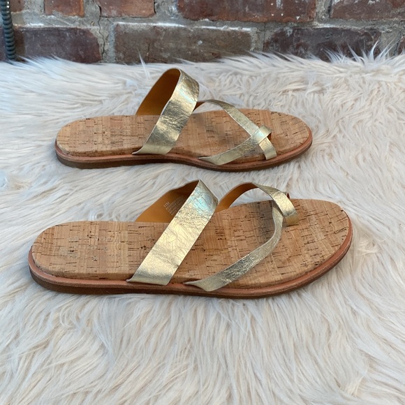 Kork-Ease Belinda Leather Metallic Gold Sandals, Size 11M - Picture 3 of 17